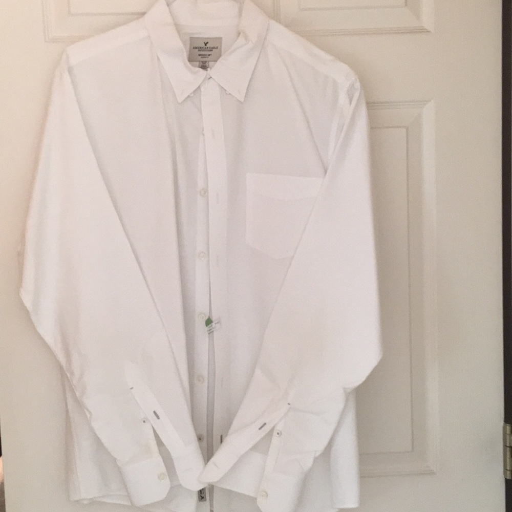 American Eagle Button Down